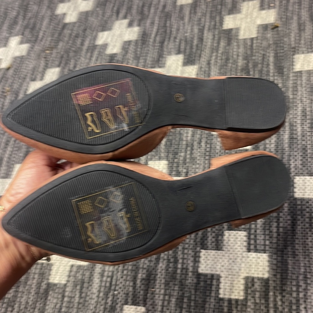 BNWT Shein Size 6 1/2 Shoes Brown - Picture 2 of 2